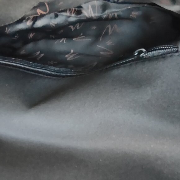 Black fabric clutch purse - Picture 5 of 5